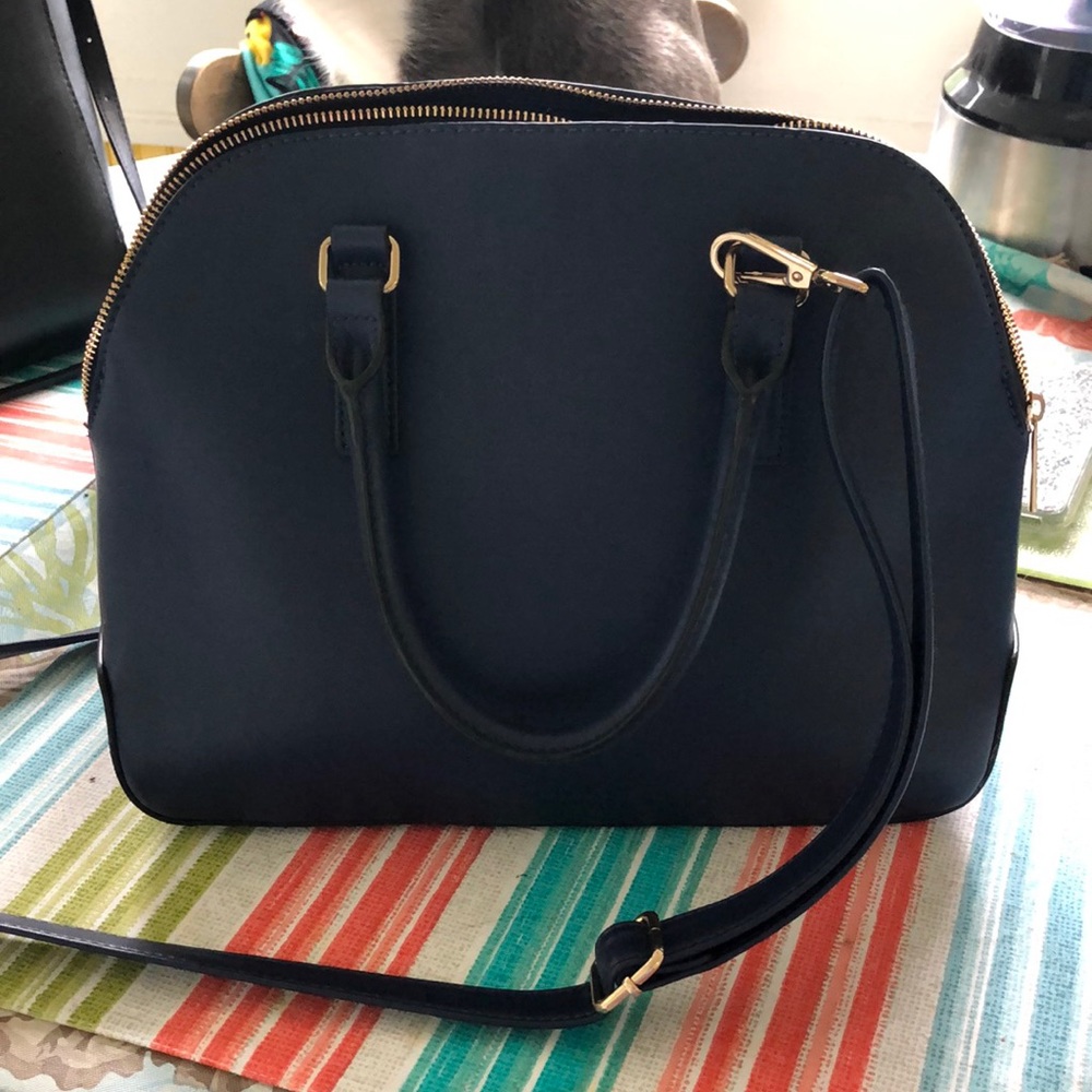 Blue purse! Super stylish!